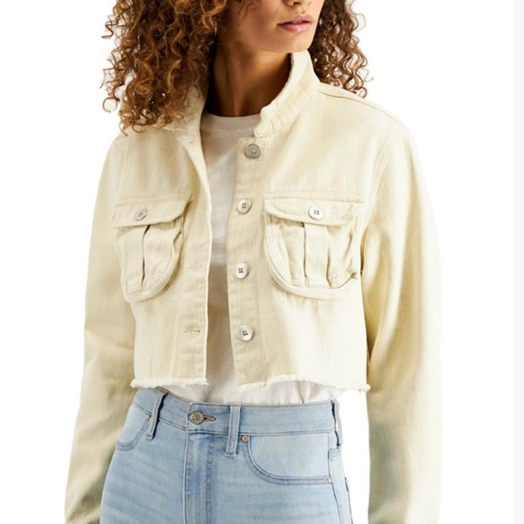 Vigoss Cream Jean Jacket Cropped Style - Picture 5 of 5